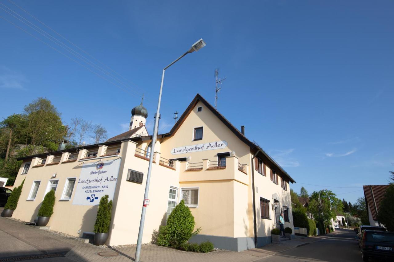 Landgasthof Adler Utzmemmingen Buitenkant foto
